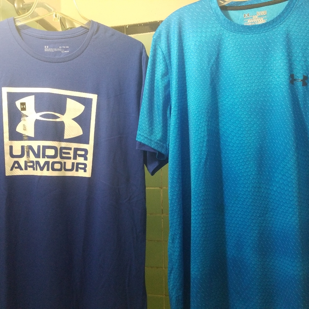 2 Under Armour T-Shirts